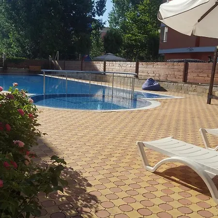 Sunny Dreams Апартаменты